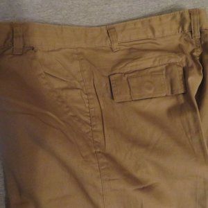 Men's Ten West, size 36/32   100% light weight cotton cargo pants